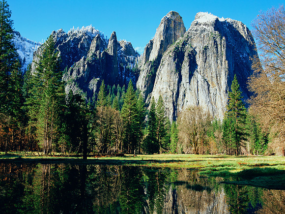 Cathedral rock Yosemite national park